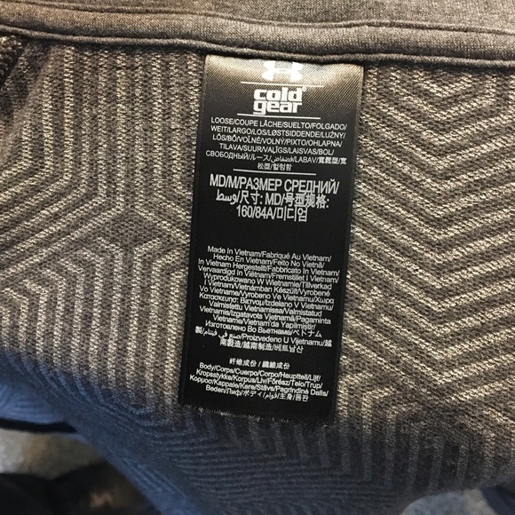 Under Armour Cold Gear Woman’s Full Zip Sweatshirt/Jacket Med Charcoal Gray NWOT - Picture 4 of 7